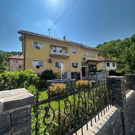Beautiful House Overlooking Сараево Экстерьер фото